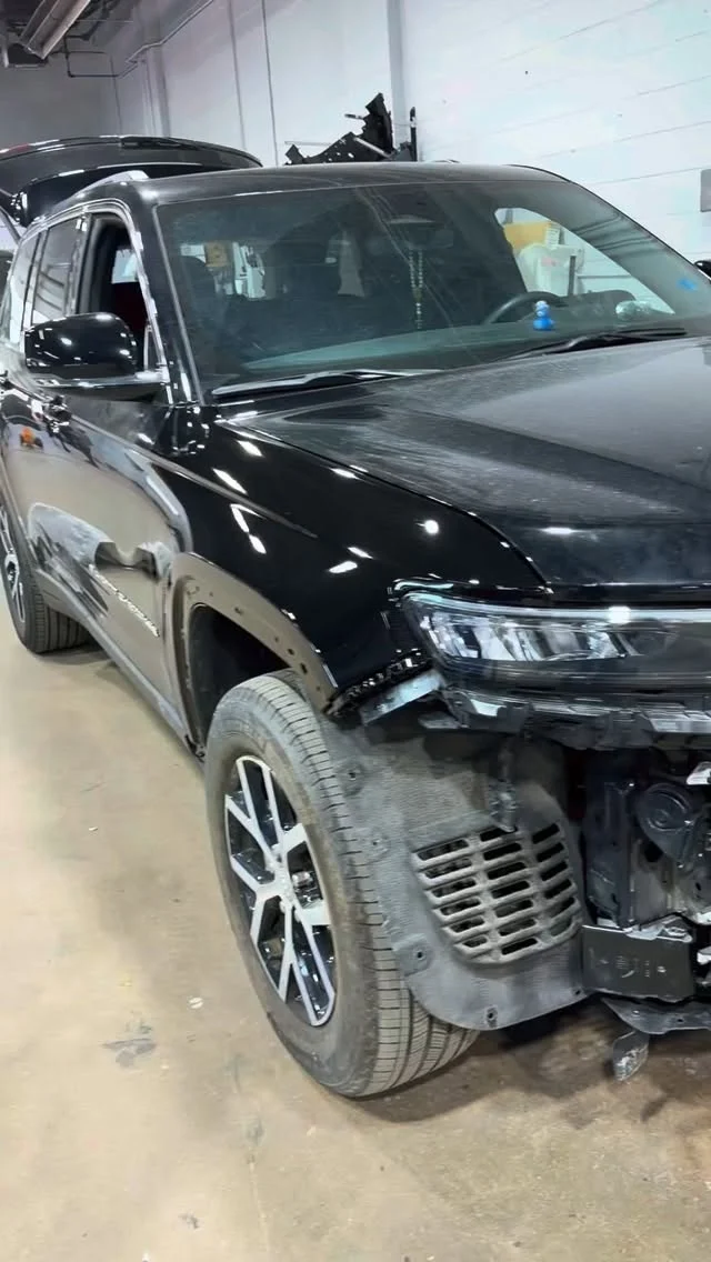 Back on the road and looking sharp. This 2024 Jeep Grand Cherokee was repaired with attention to every detail, and the final result came out clean from every angle.#ferndale #waterford #michigan #collisionrepair #jeep